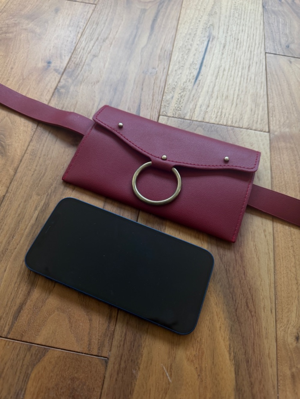 NWOT Red Faux Leather Belt Bag with Bag and with Gold Ring Accent - Picture 2 of 7